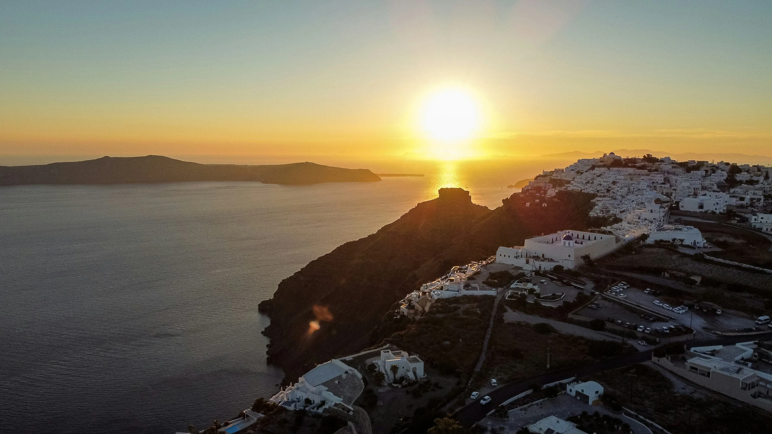 Best Sunset Spots in Santorini