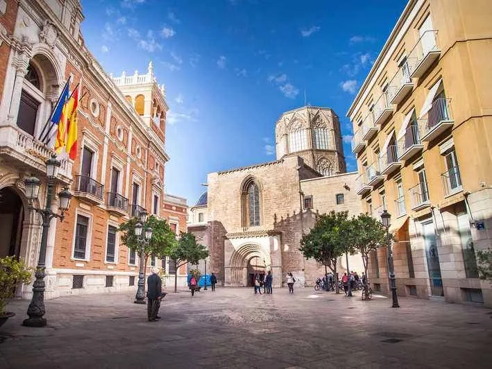 valencia-3.jpg
