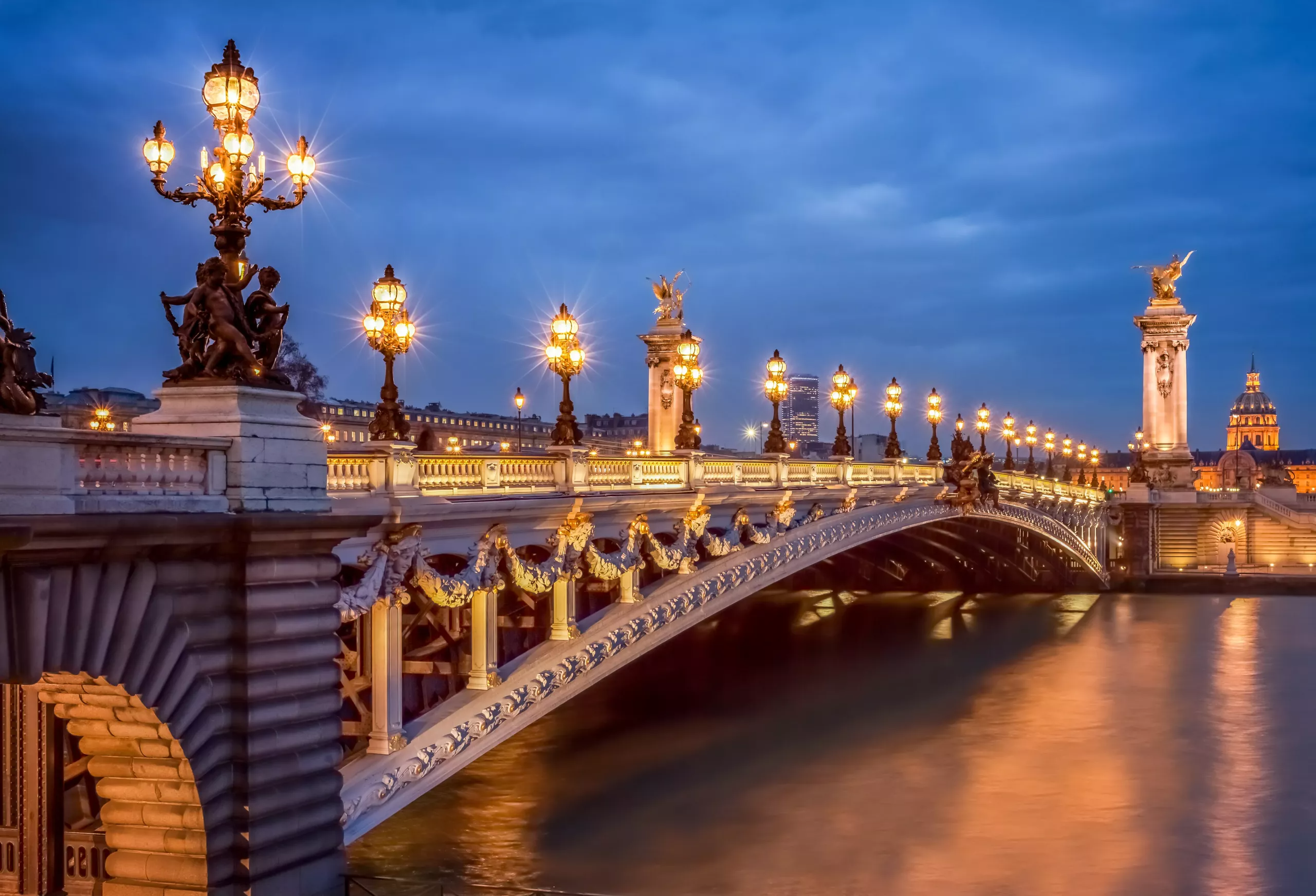 paris-adobestock-61287443.png