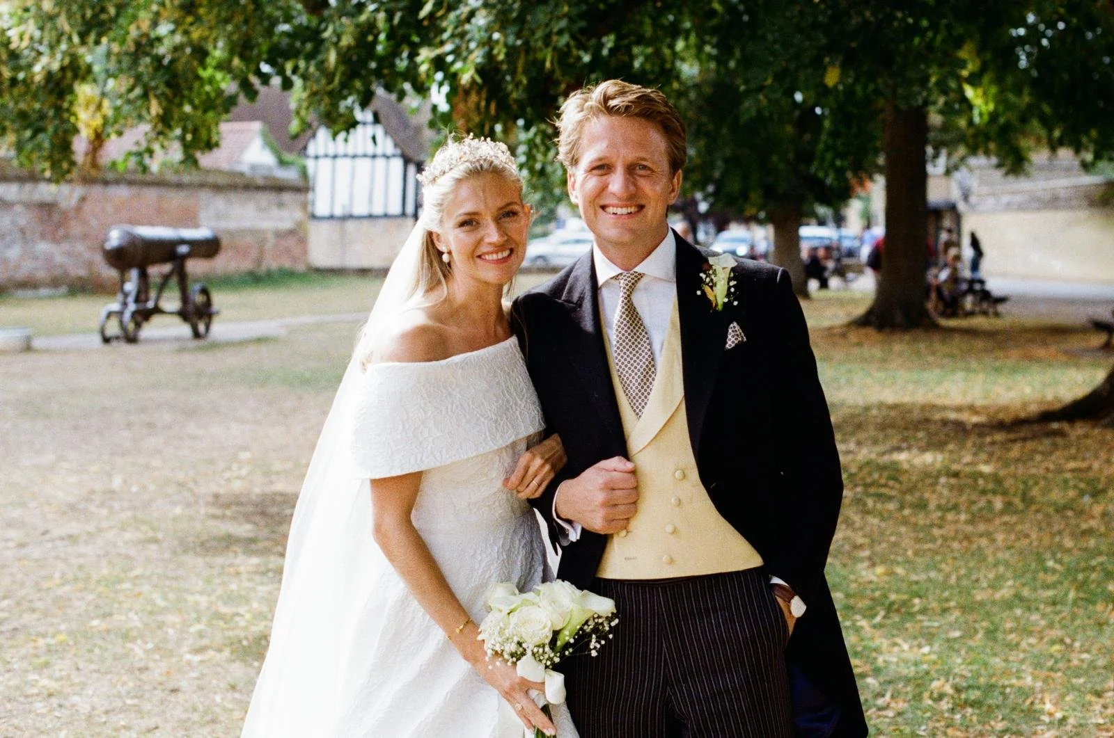 WhatsApp Image 2025-09-30 at 13.40.24_997b8df7.jpg