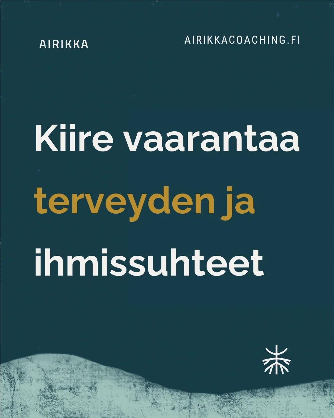T&auml;llaisen keskustelun kuulin ratikassa ja tunsin surua:

- Mit&auml;s kuuluu?

- Mit&auml;s t&auml;ss&auml;. Kiirett&auml;. Kiirett&auml; pit&auml;&auml;. 

- Se on taas normiarki. 

Tunsin surua, koska niin monelle kiire on normi. Fakta on kuit