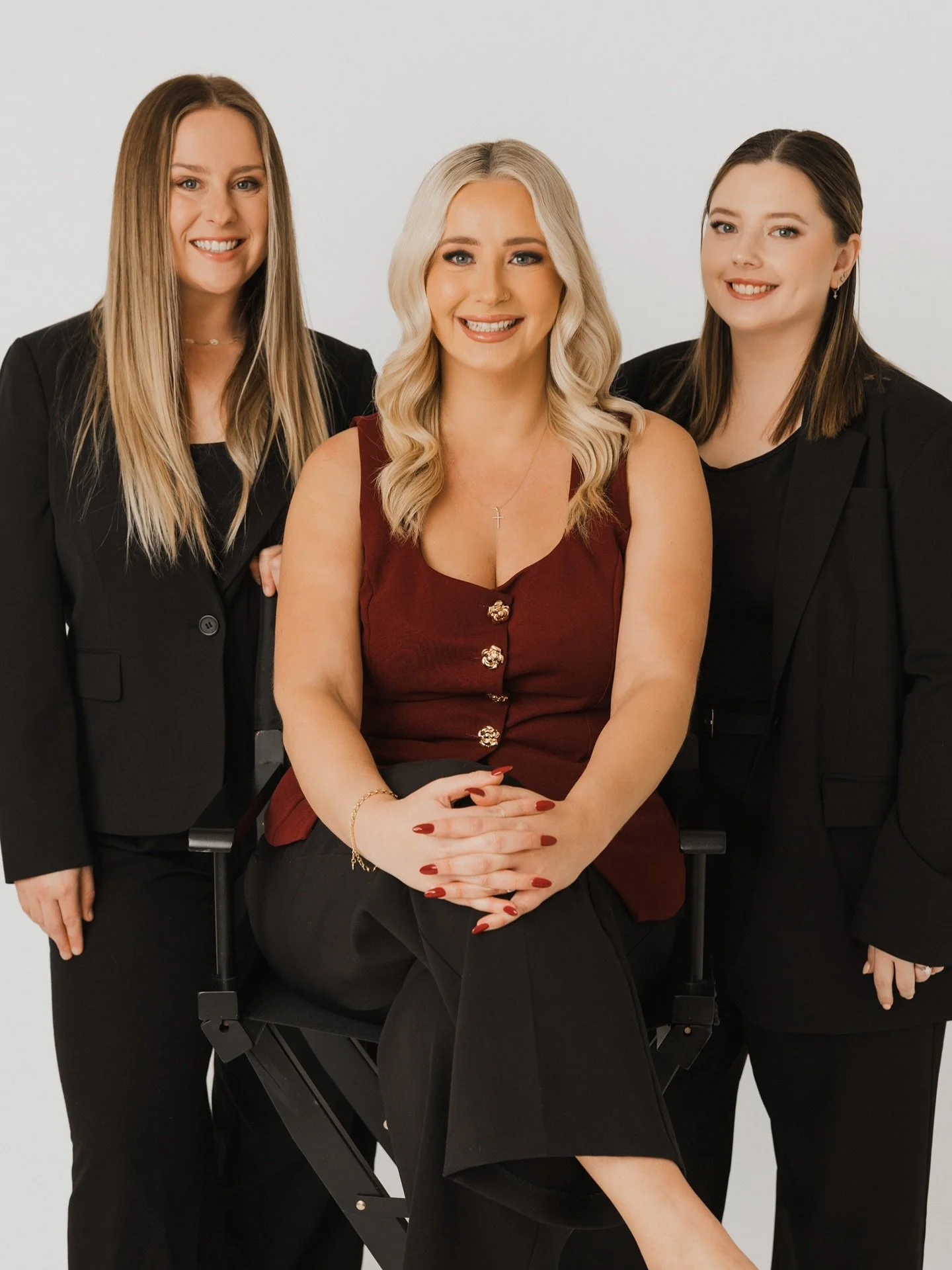 The faces behind the magic ✨ 
We’re Toni, Ellen & Alyce – your go-to team for capturing the moments you don’t want to forget (and the ones you didn’t even know you needed).
From weddings to events, we bring the laughs, t