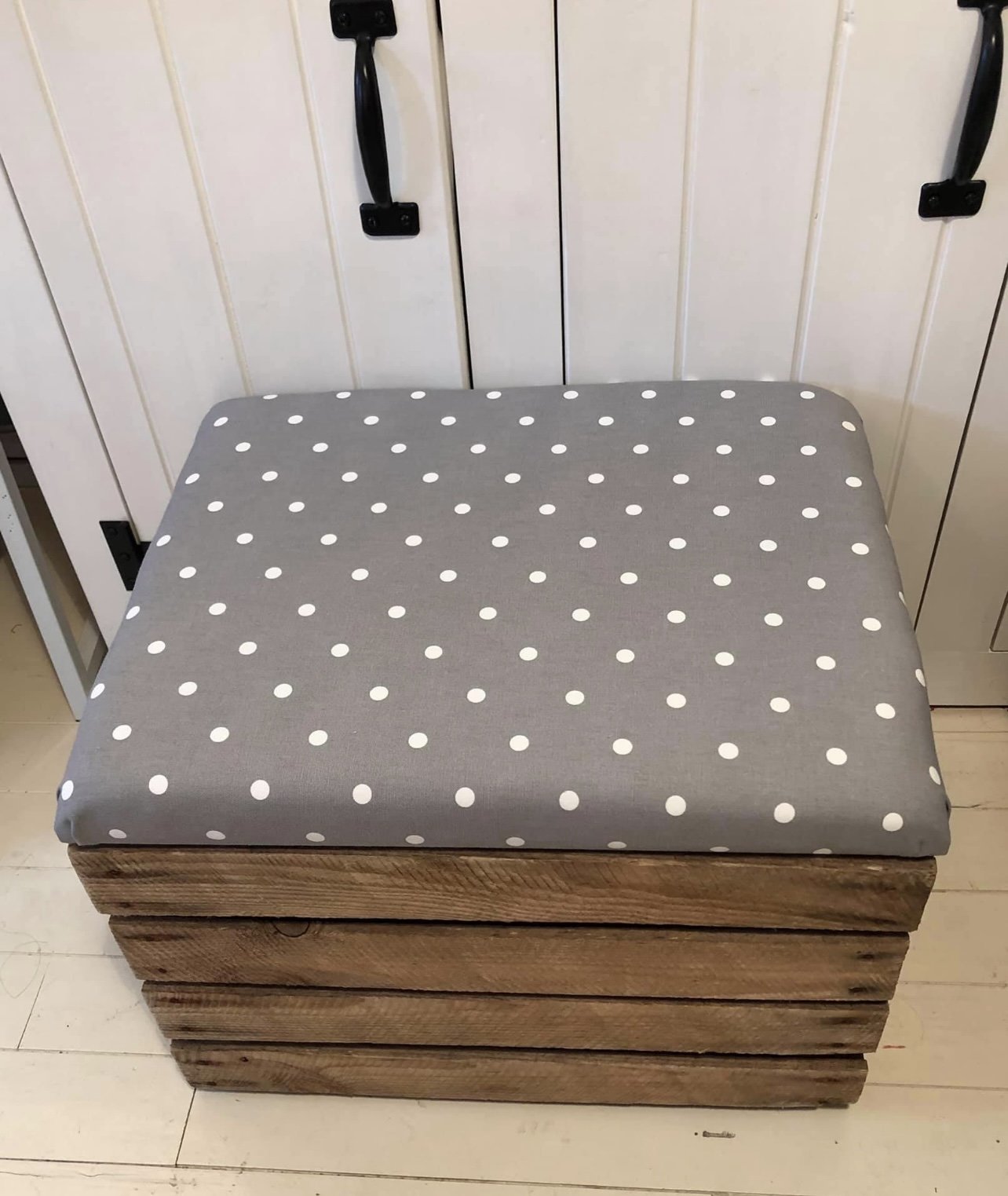 Upholstered Vintage Storage Seat Crate