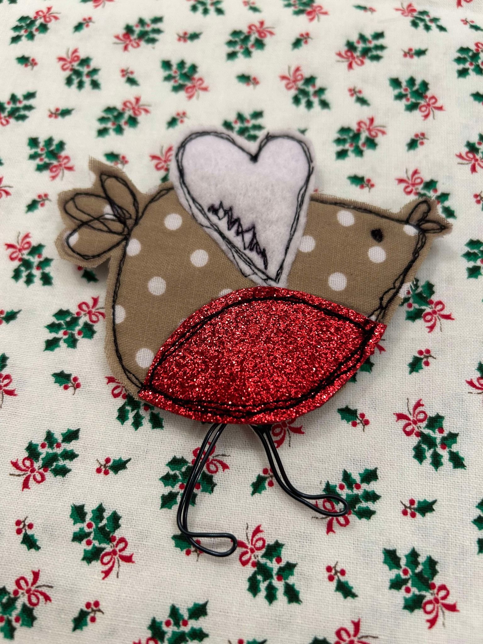 robin decoration.jpg