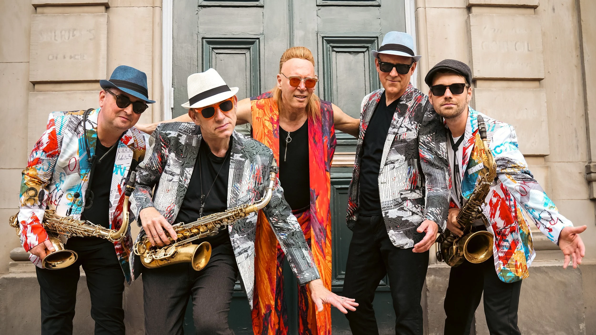 Shuffle Demons Promo Pic - Credit Camille Neirynck.jpg