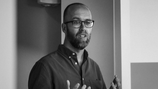 Kunsten å moralisere - professor i filosofi Espen Gamlund