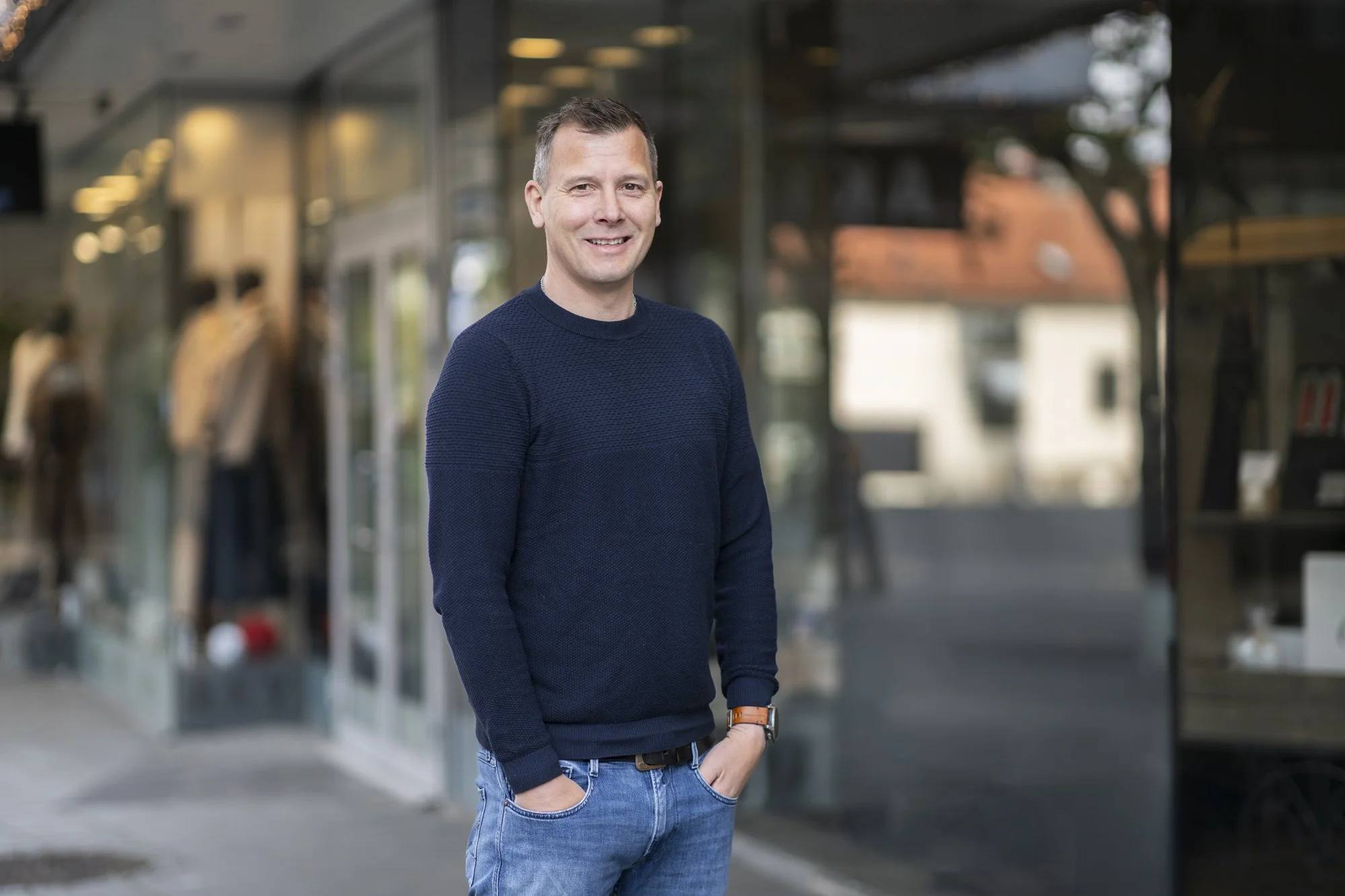 RaumaRock jakter kunstner til offisielt kunstverk for 2026