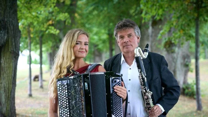 Kirkefestuka: Kristina Bjørdal & Carl Petter Opsahl