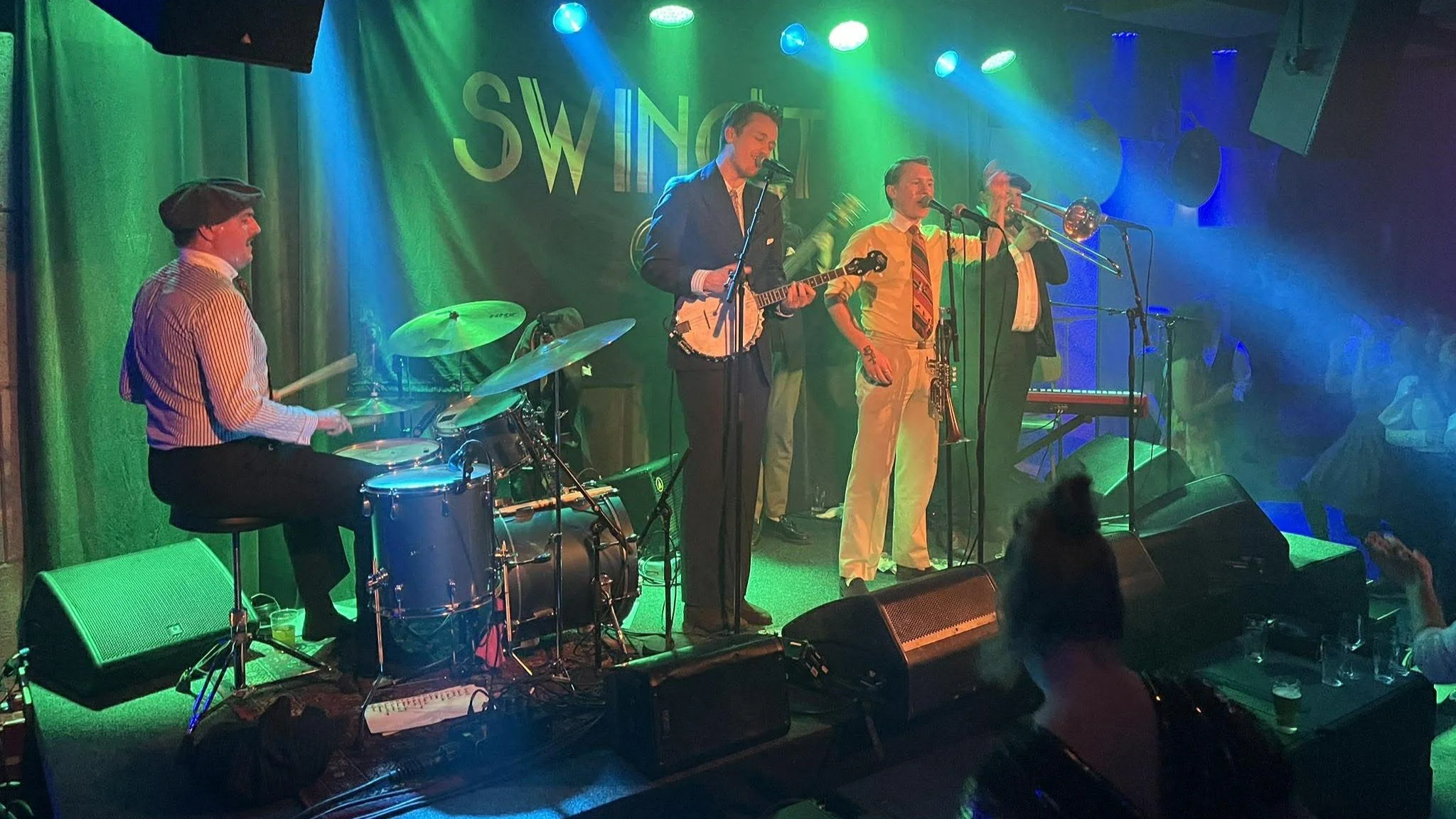 Nostalgisk partyfaktor i Die Tankstelle lørdag kveld.