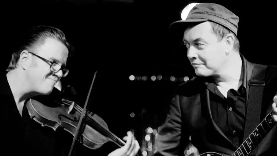 Ola Kvernberg og Stian Carstensen på Veøya