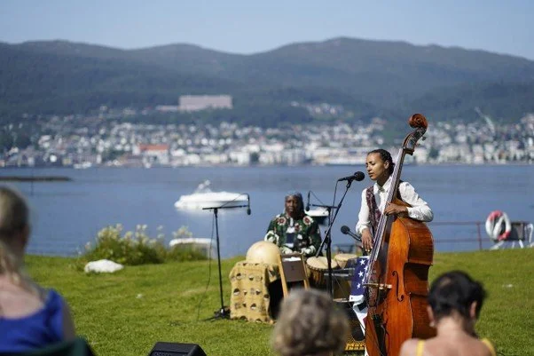 esperanza spalding: en vakker ramme rundt en forestilling vi allerede hadde sett