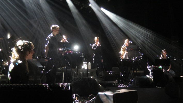 Philip Glass og Lourie Anderson reiser til Trondheim, med et nydelig hint til Marilyn Mazur