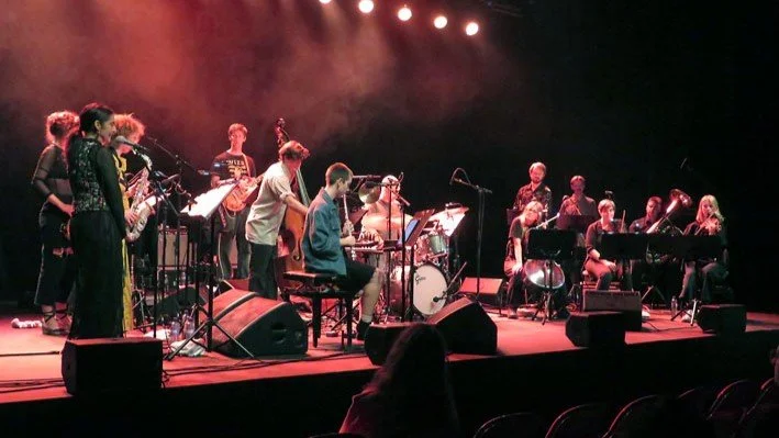 Glissent blant publikum, men utmerket kommunikasjon mellom musikerne