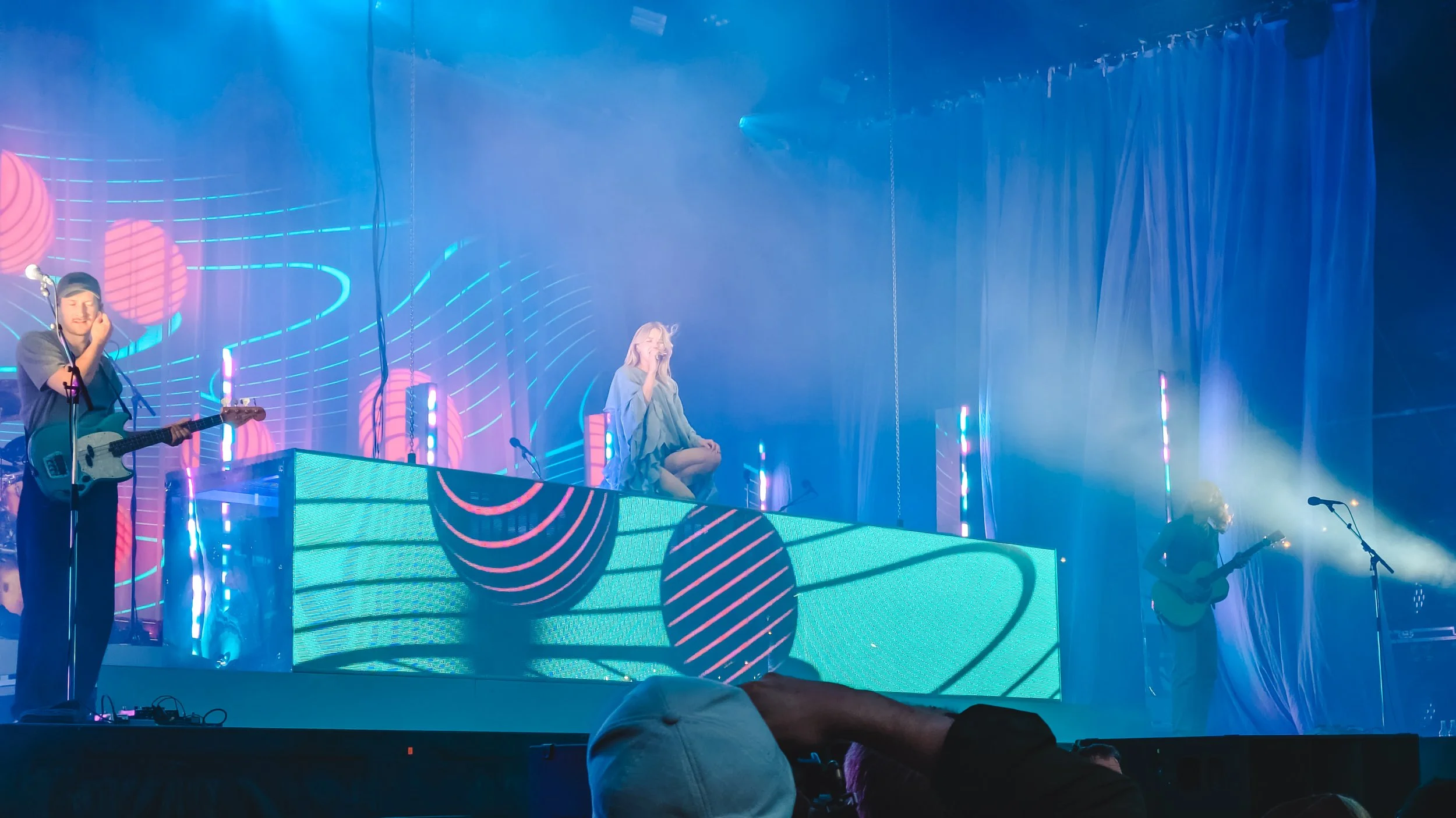 Raumarock lørdag: Astrid S og The Headlines