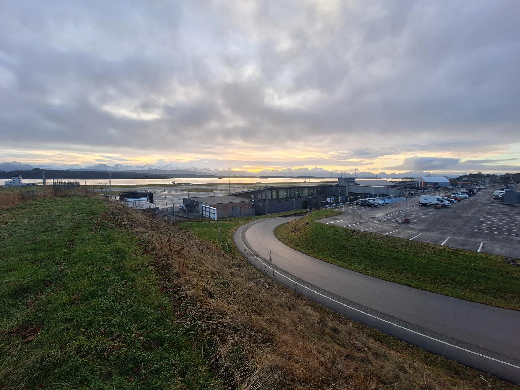 Nedgang på Molde Lufthavn Årø i juli