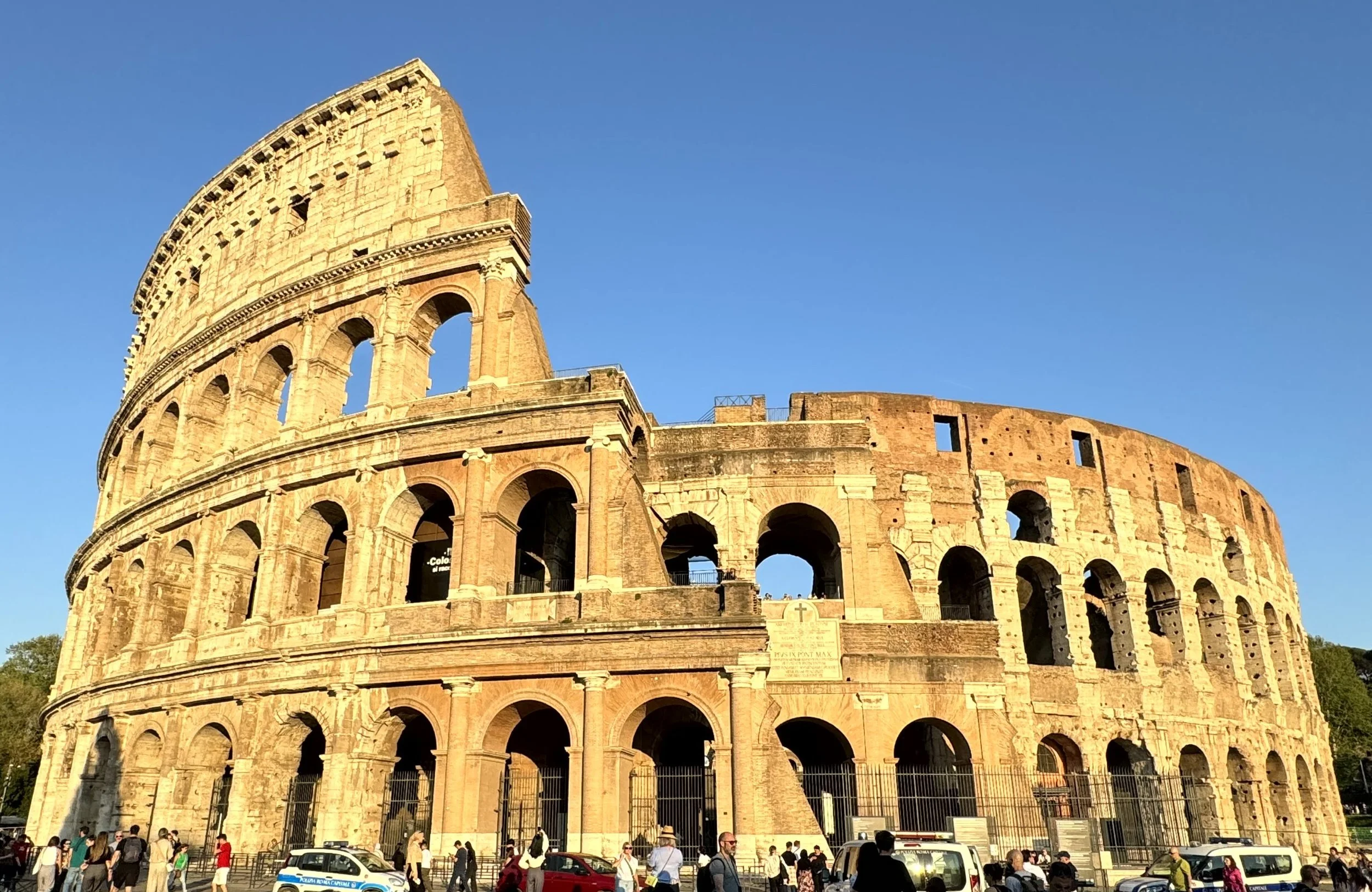 Colosseum from Outside 2.jpg
