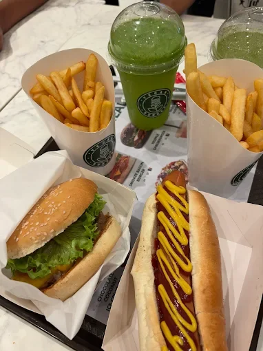 Vegan Burger 5 The Dubai Mall.webp