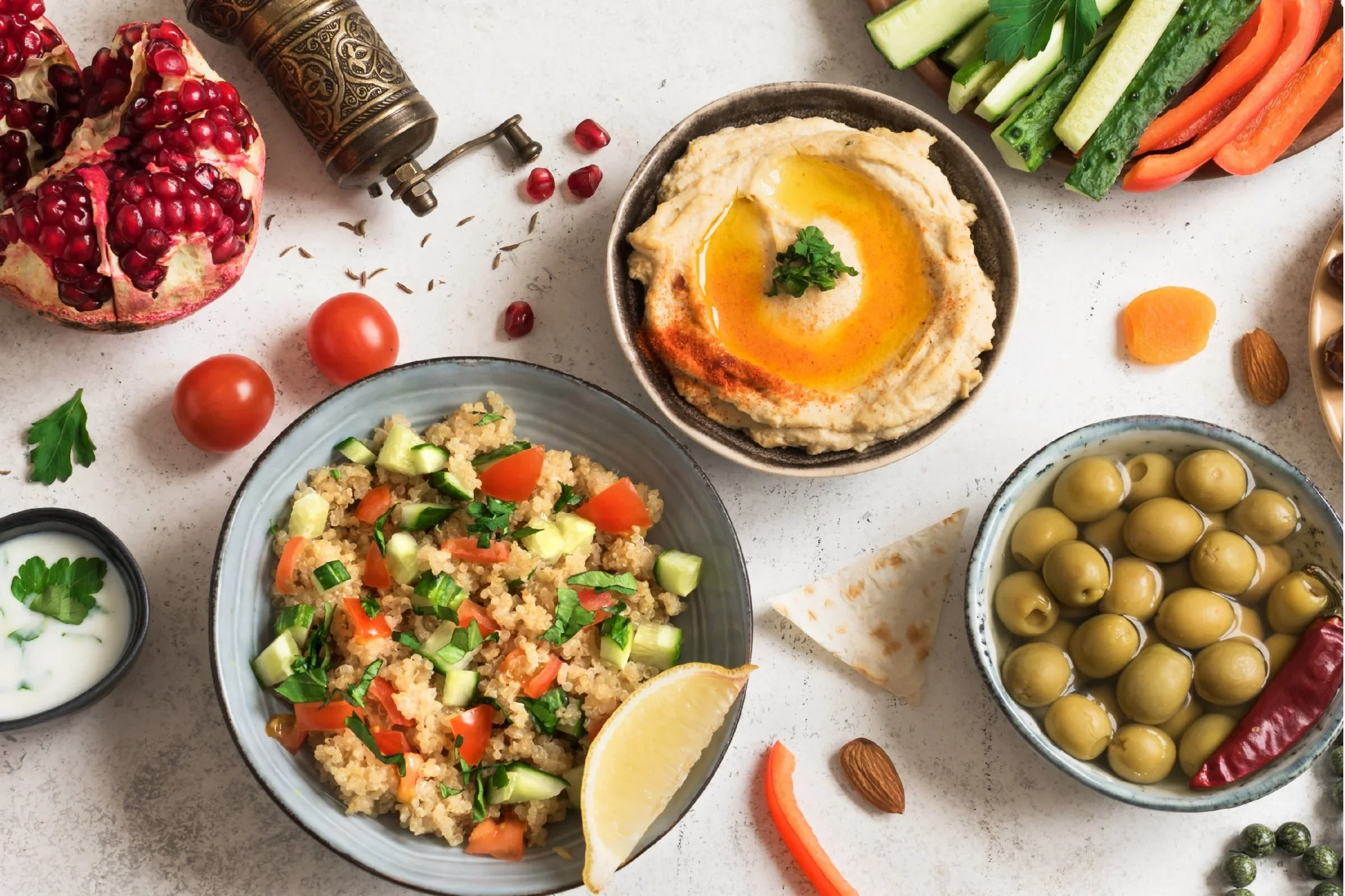 Middle Eastern Mezze Traditions A Hidden Plant-Based Abundance.webp