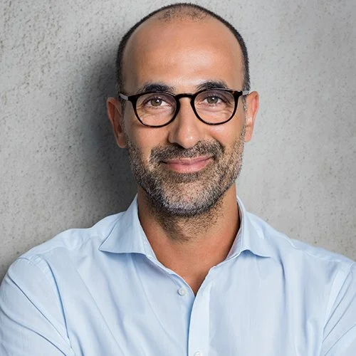 Perfil-hombre-básico_738242395.jpg