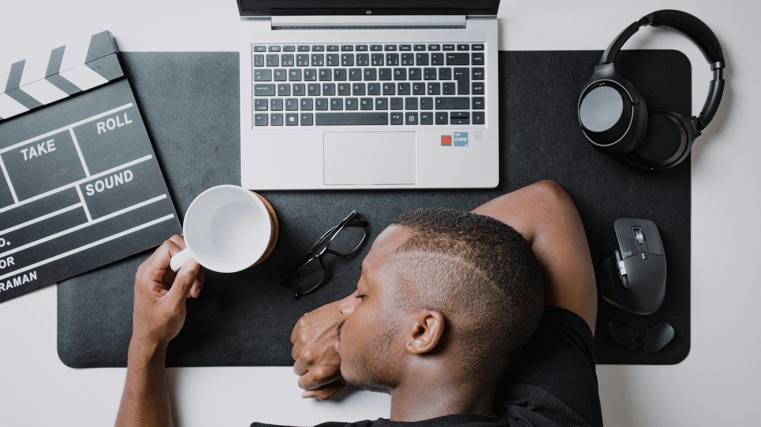 Am I Burnt Out or Just Tired? Signs You're Experiencing Burnout (And What to Do About It)