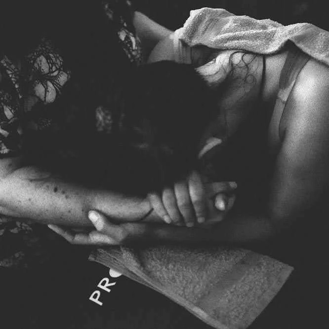 Hypnobirthing Cheshire doula offering comfort and physical support to labouring woman