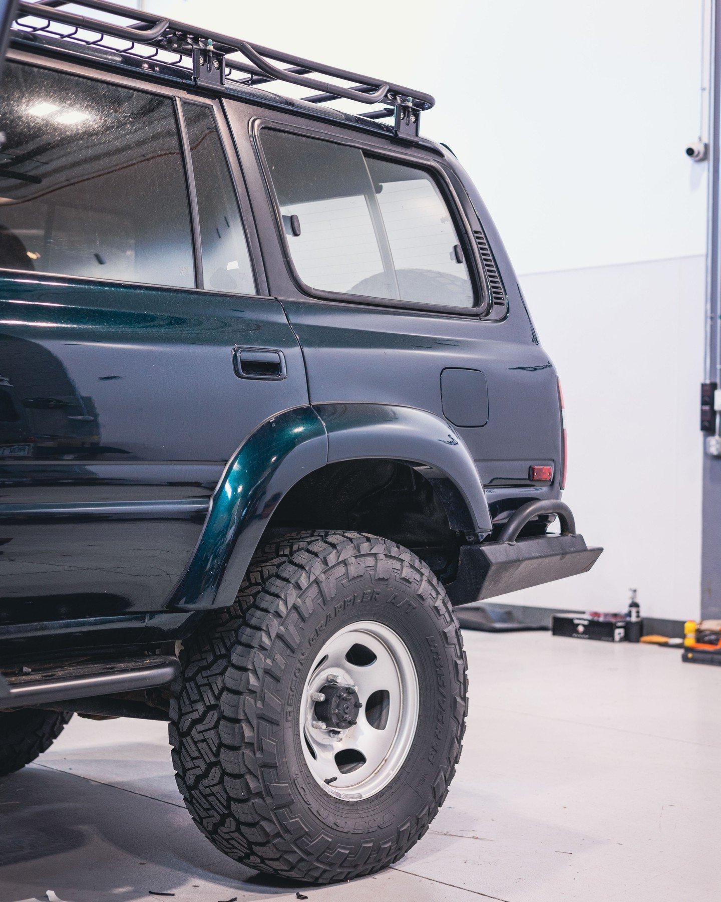 Another classic 4x4 in for a stereo refresh this week! Seems like they're coming out of the woodwork lately. We're not mad 😎

#carstereo #caraudioinstallation #caraudioaddicts #audiaudio #coloradocaraudio #caraudio #mobileaudio #caraudiosystem #audi