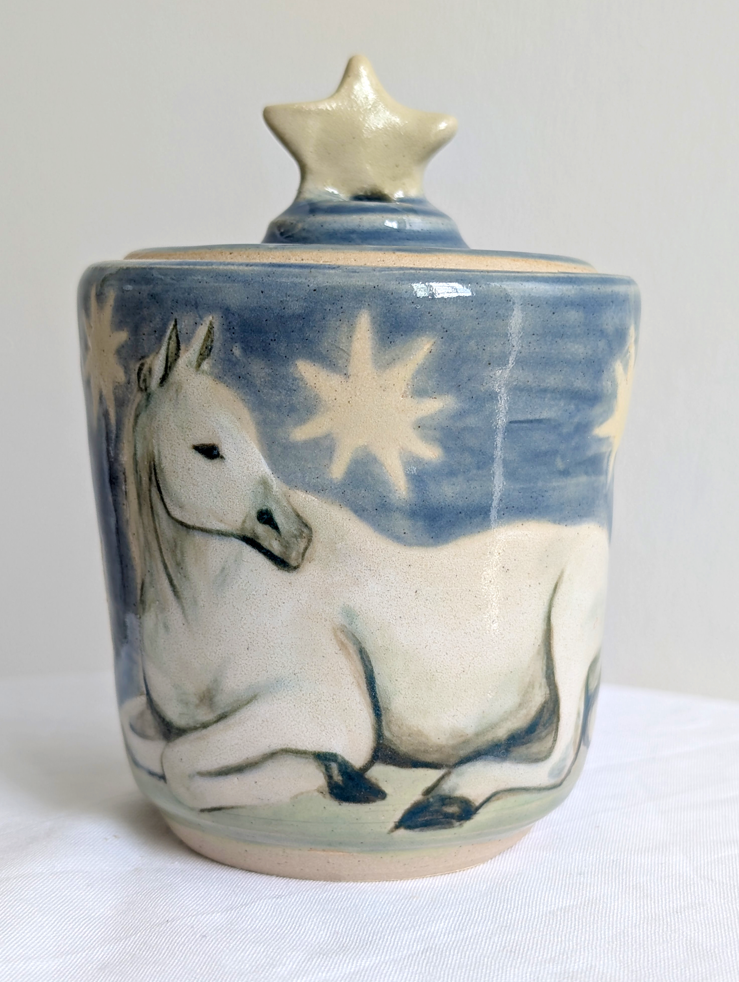 horse jar 4 edited.png