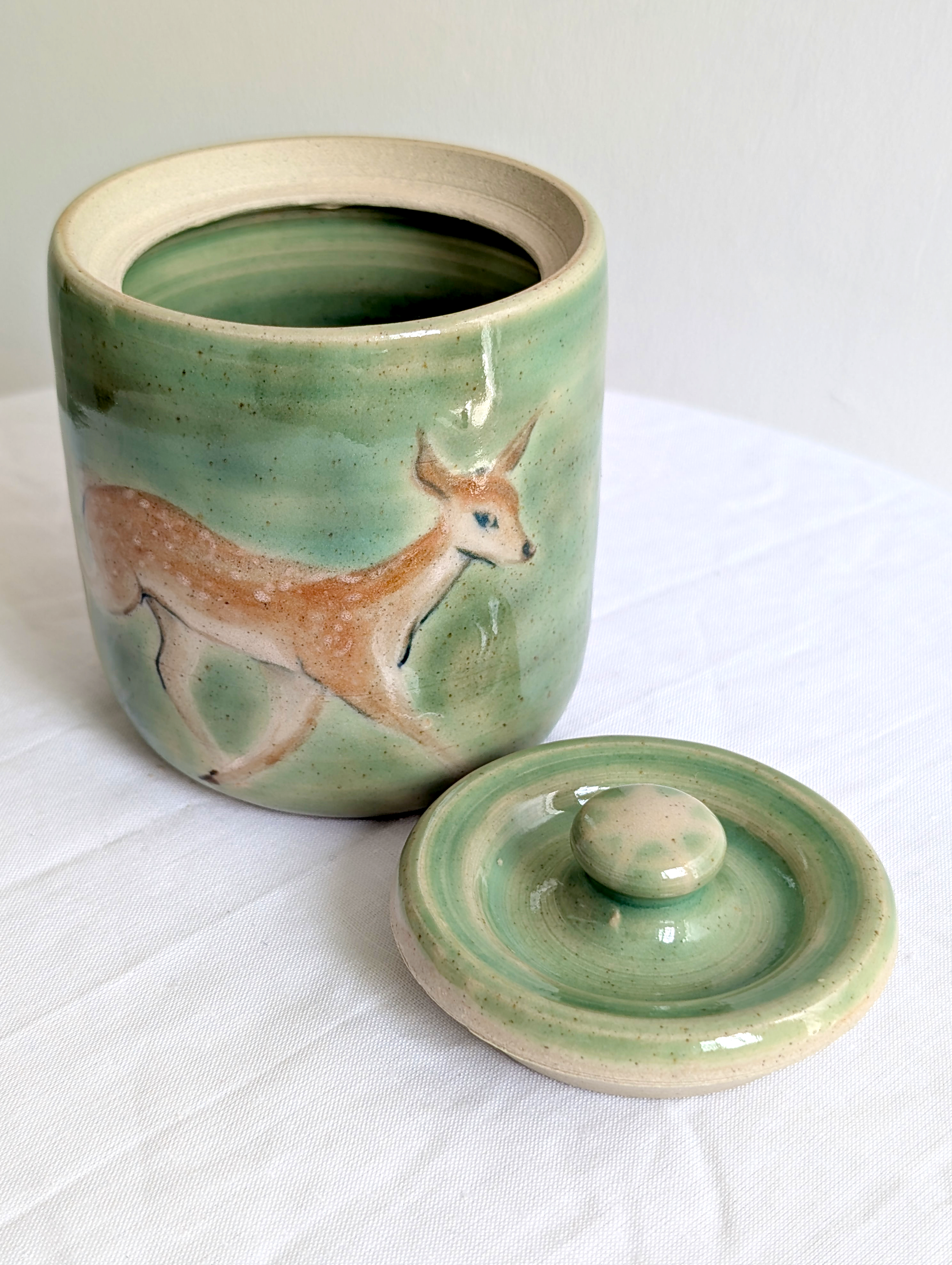 fawn jar 10 edited.png