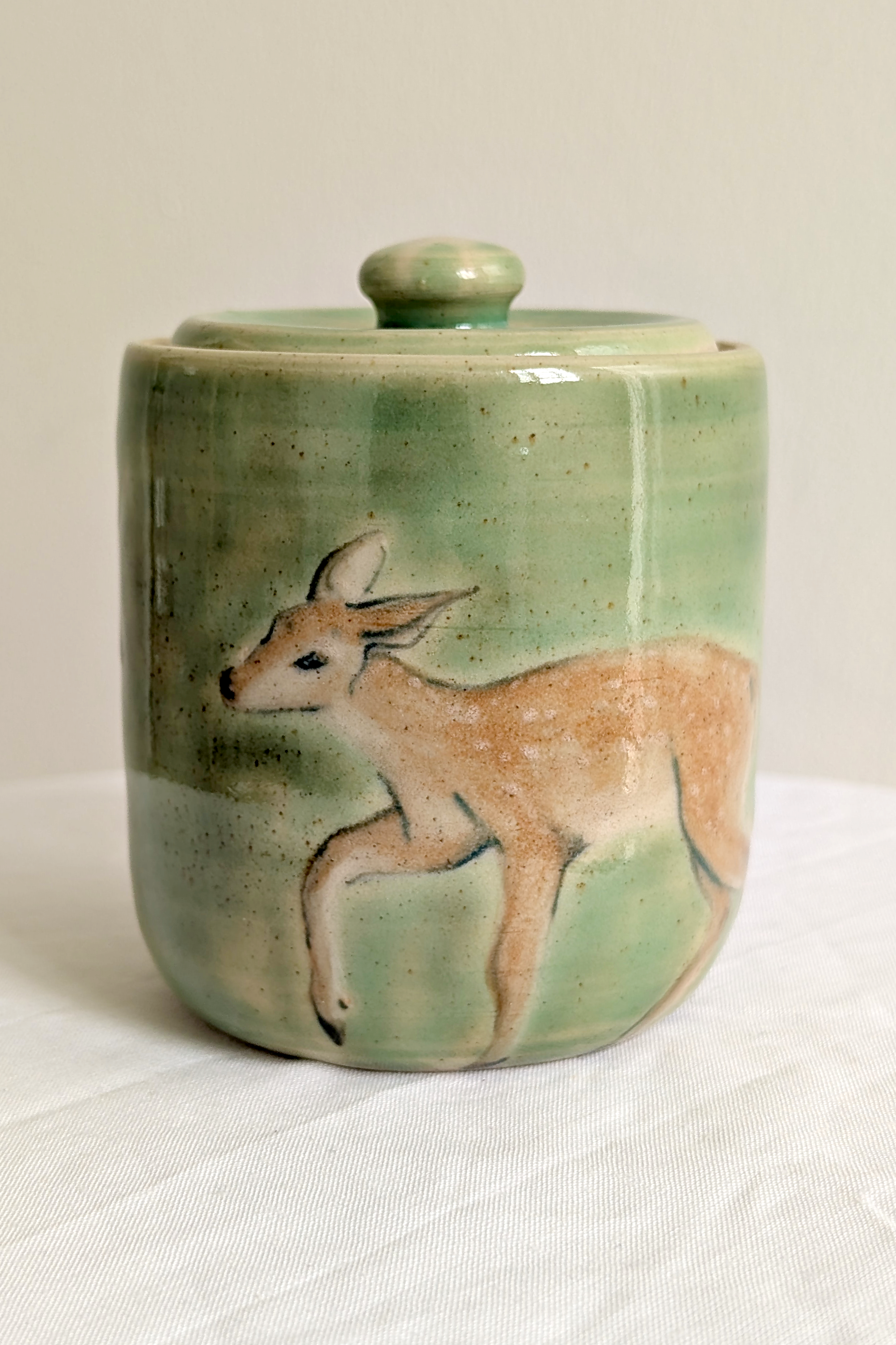 fawn jar 2 edited.png