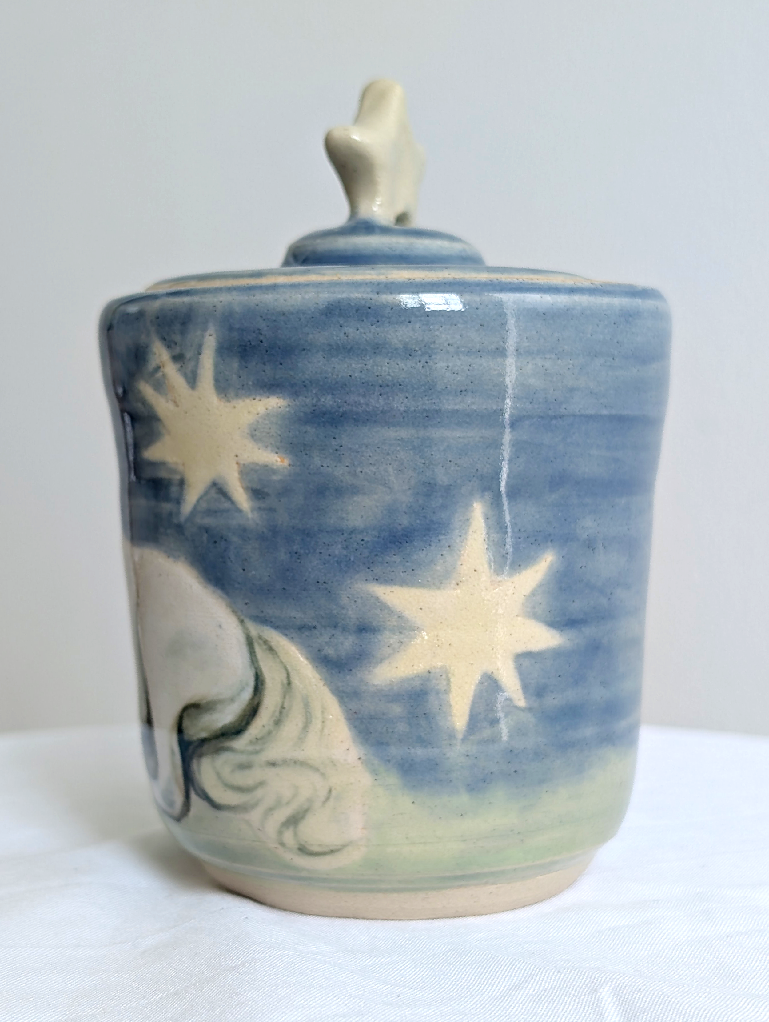 horse jar 10 edited.png