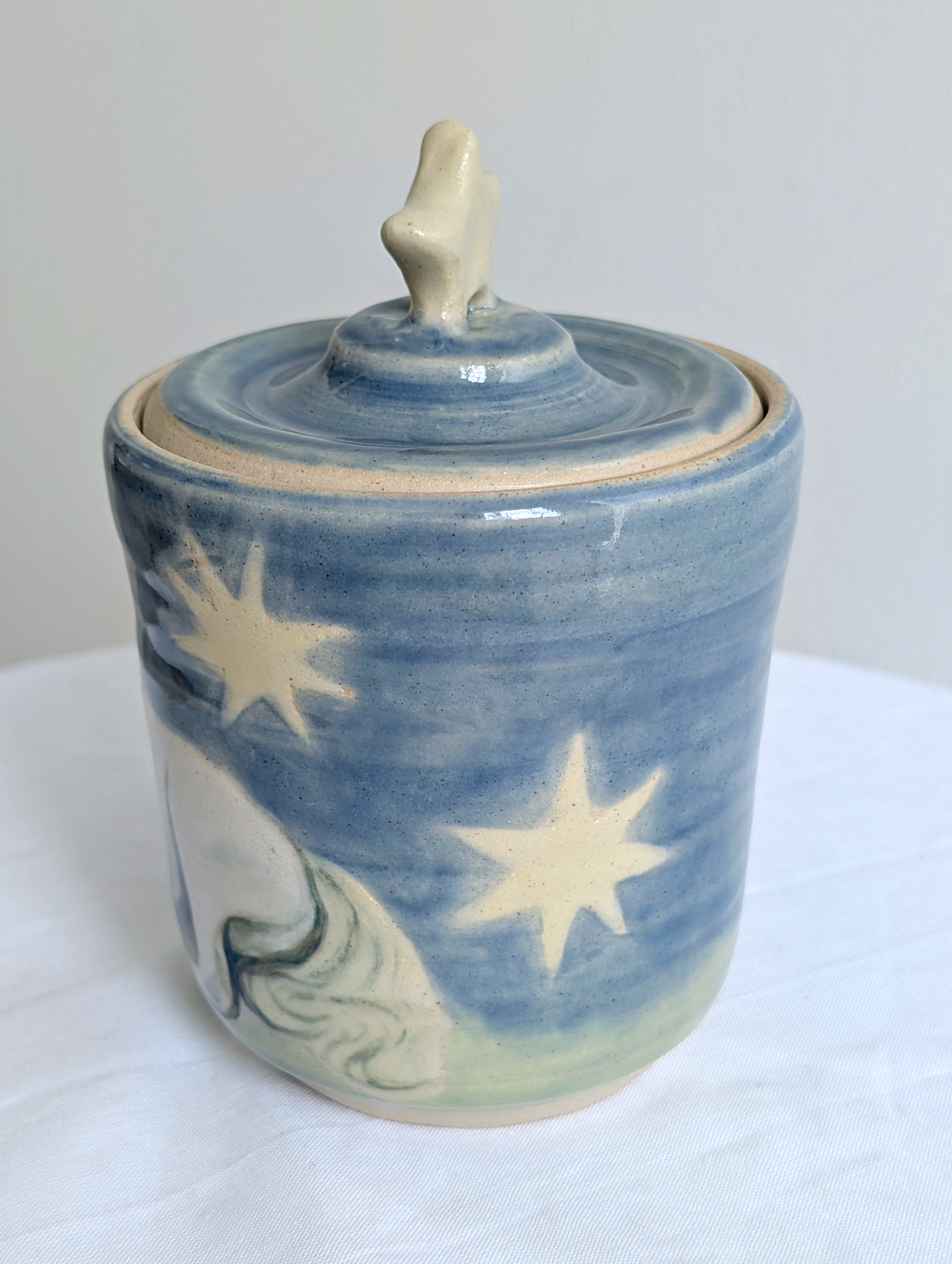 horse jar 11 edited.png