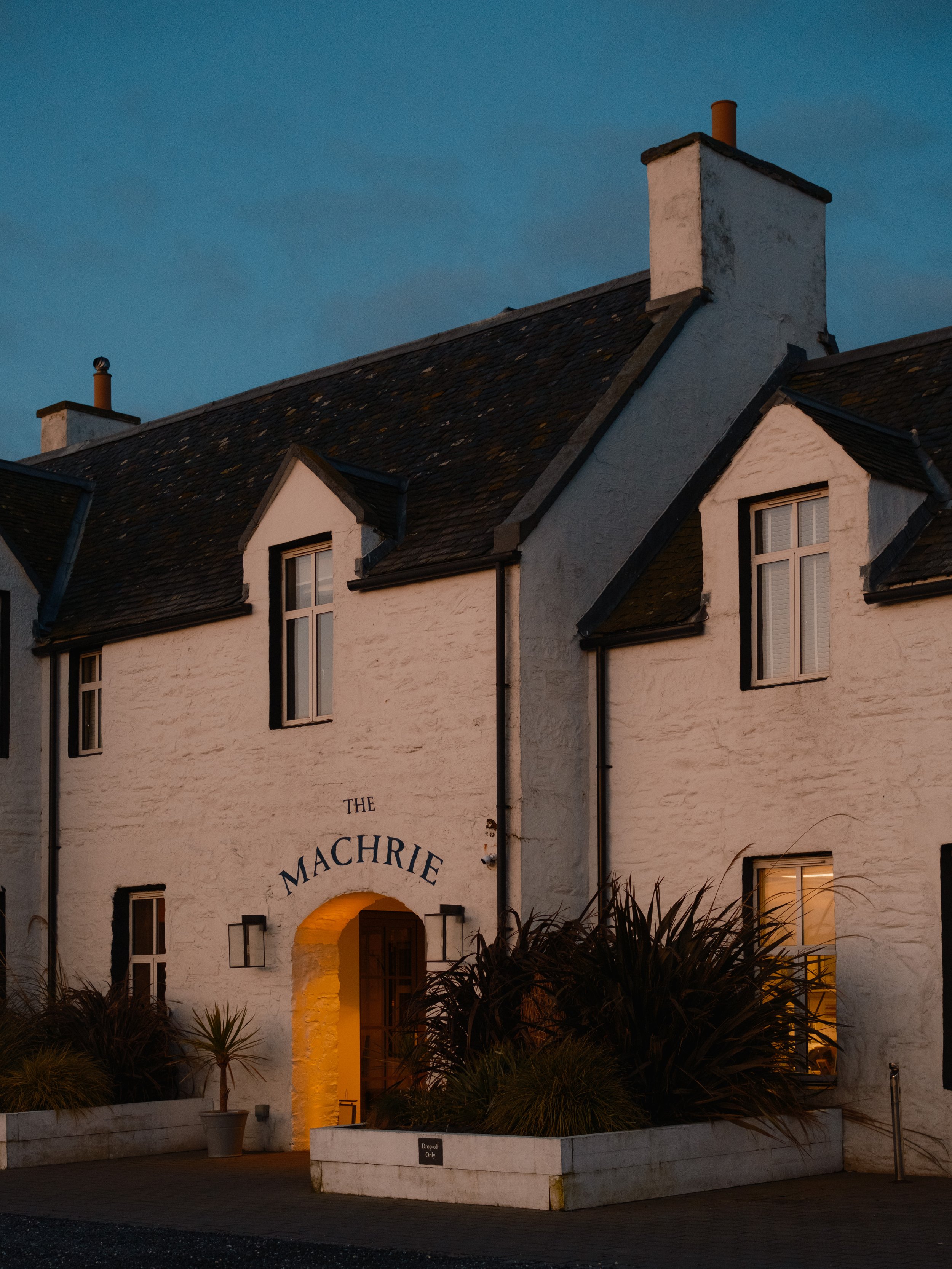 Machrie_AP-Exterior-6.jpg