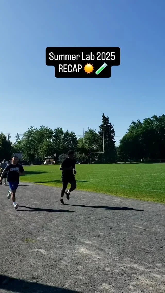 Shoutout to the guys who put in the work this summer. This separates you from good to great.
.
.
.
.
.
#workout #summertraining #summerworkout #basketball #summerbasketball #striveforgreatness #performance #athlete