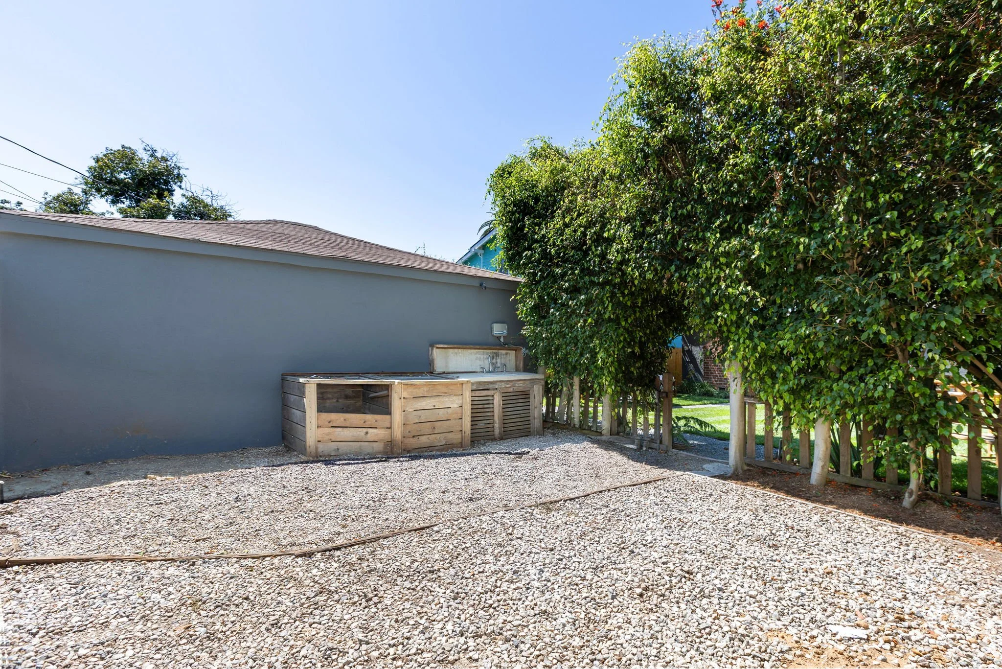 2458WalnutAve-47.jpg