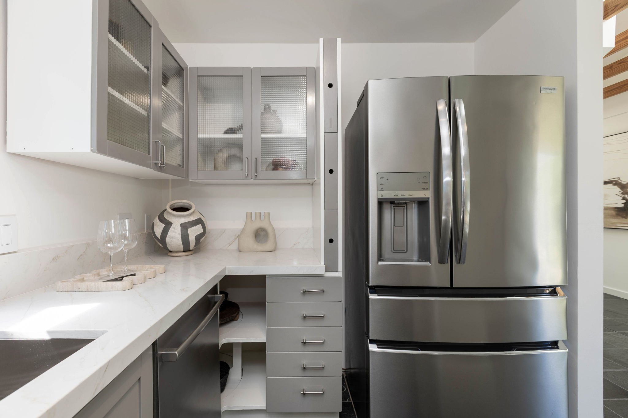 2458WalnutAve-12.JPG