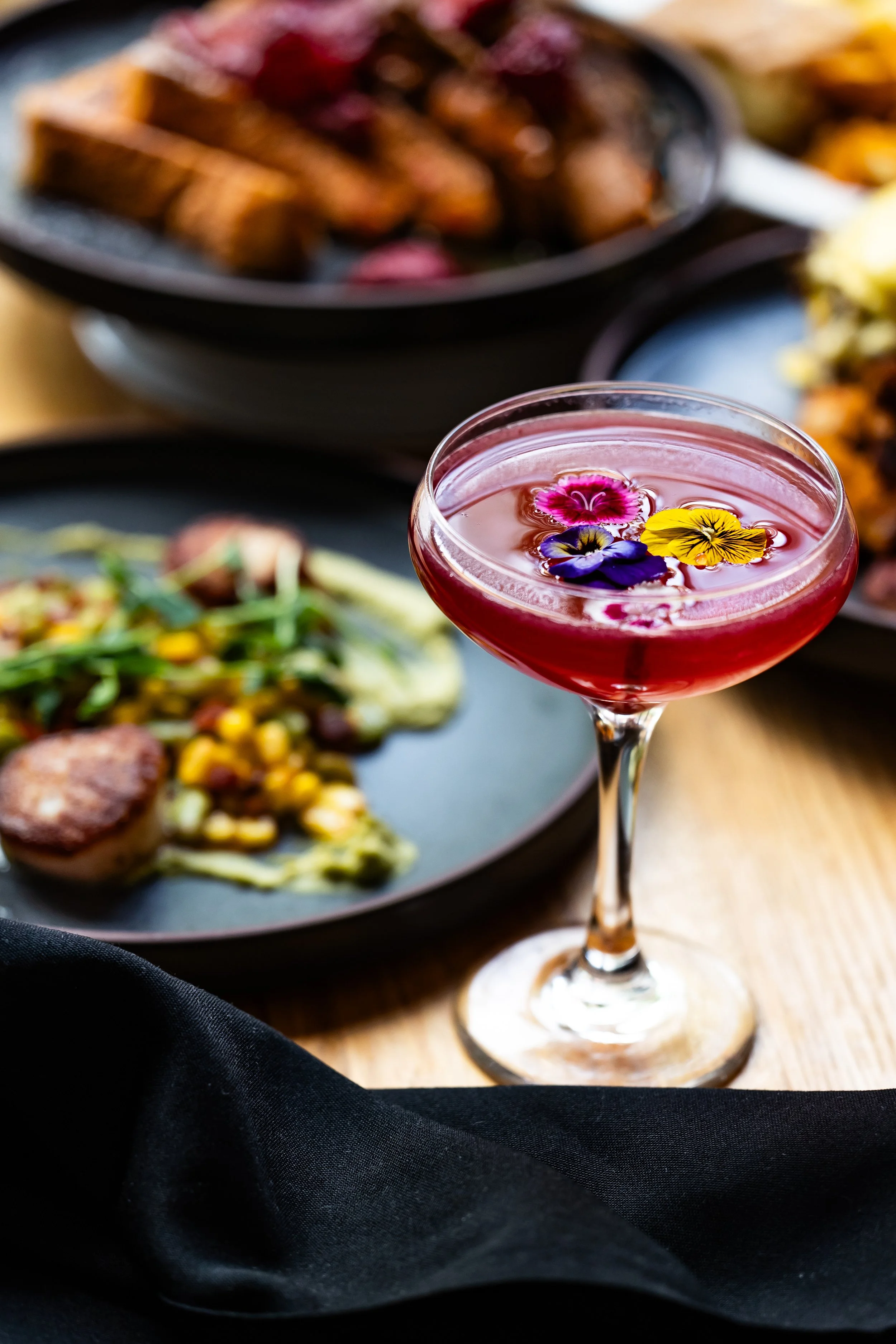 restaraunt tablescape photography