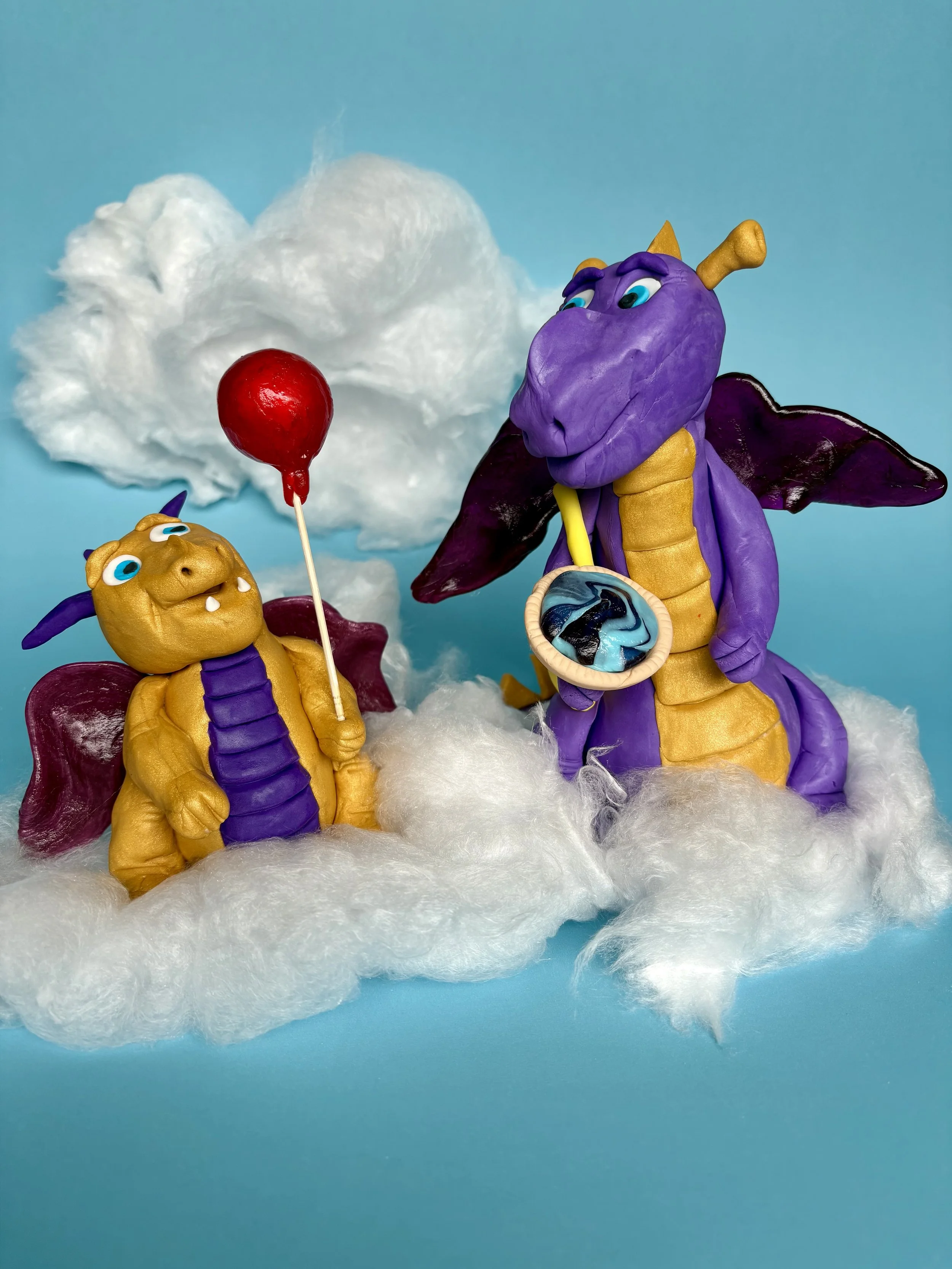 dragon sculptures made of modelling chocolate