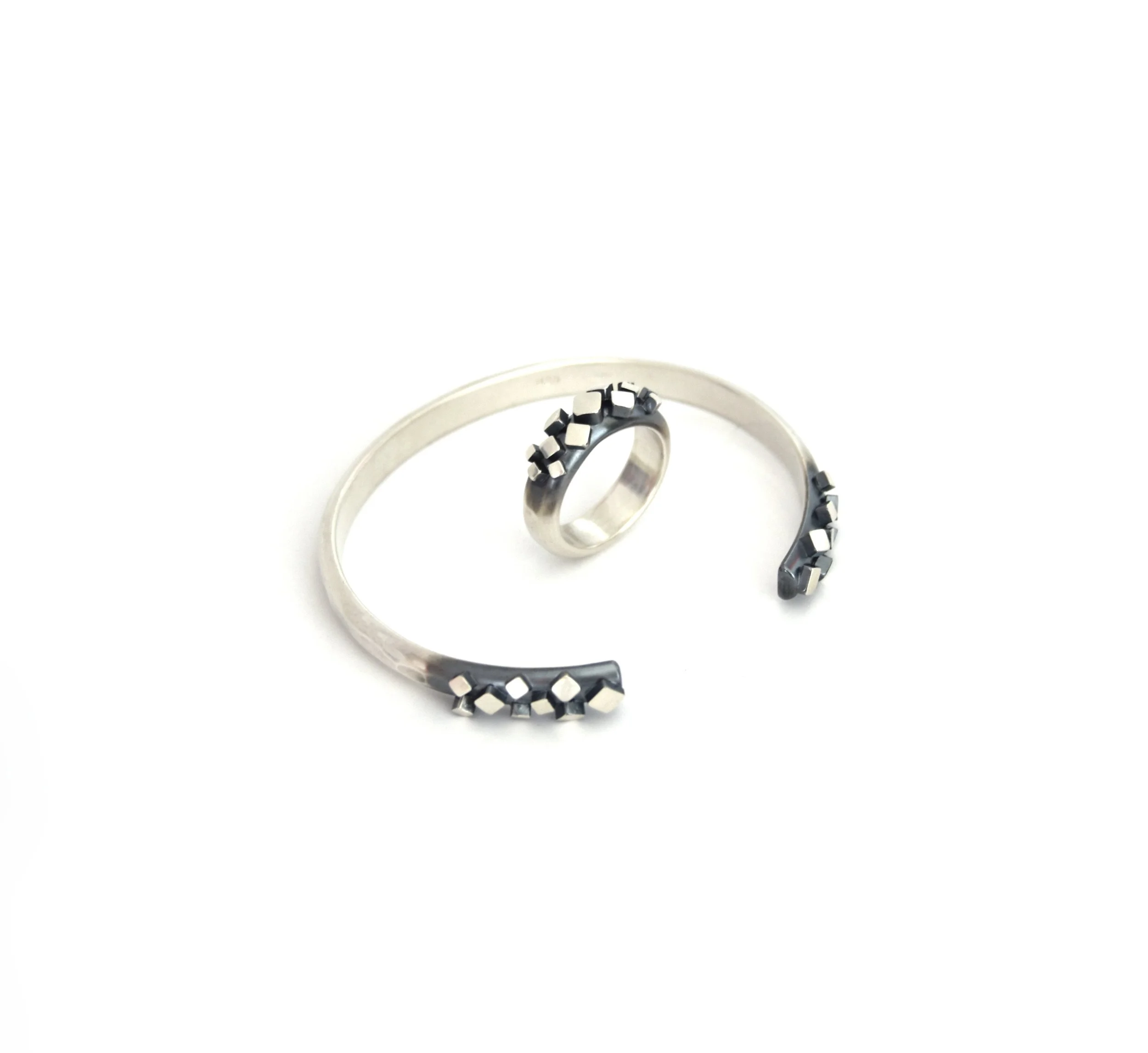 cubecuffandring.jpg