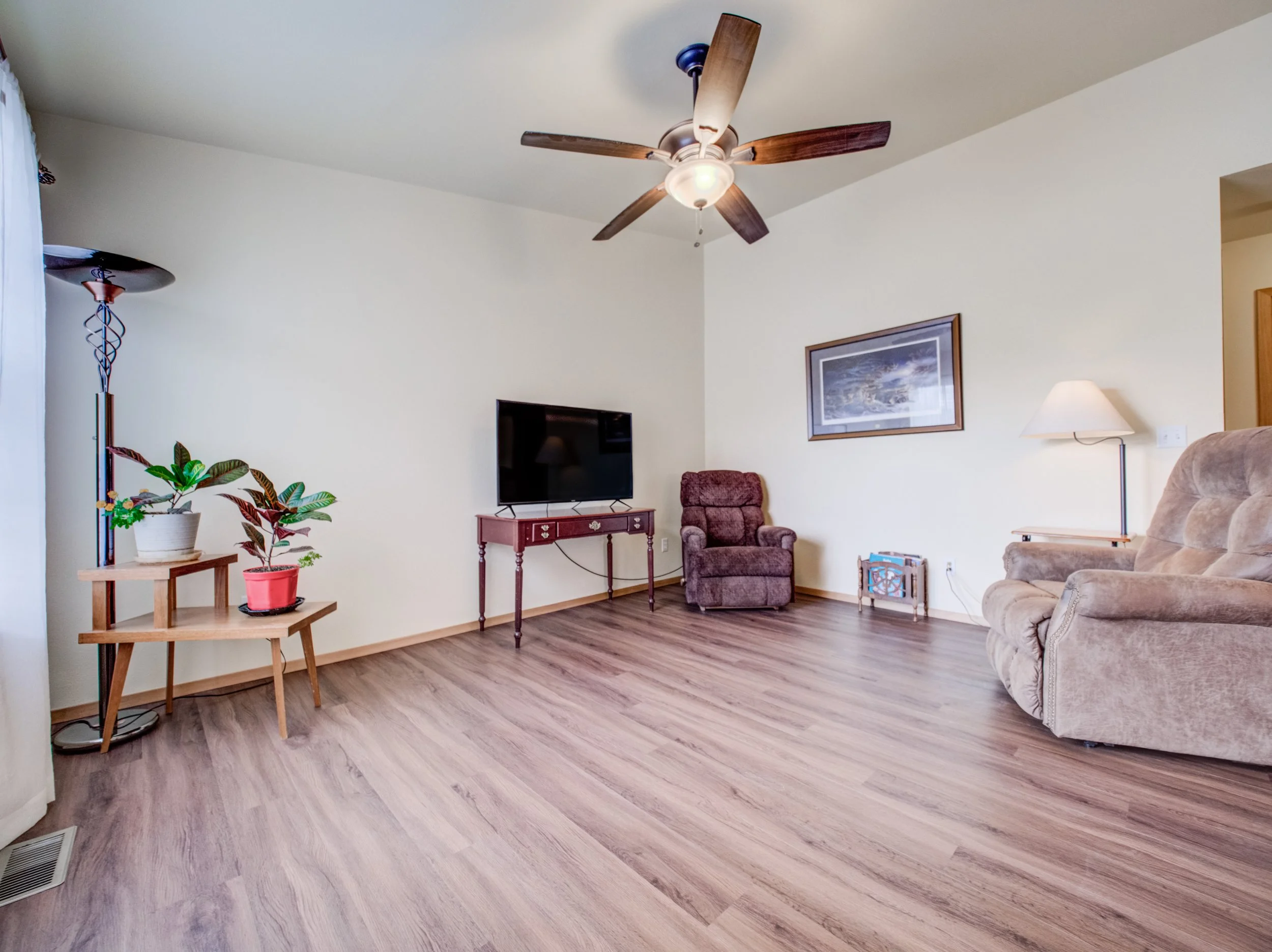 1106 J St Unit B (Update) (1 of 30).jpg