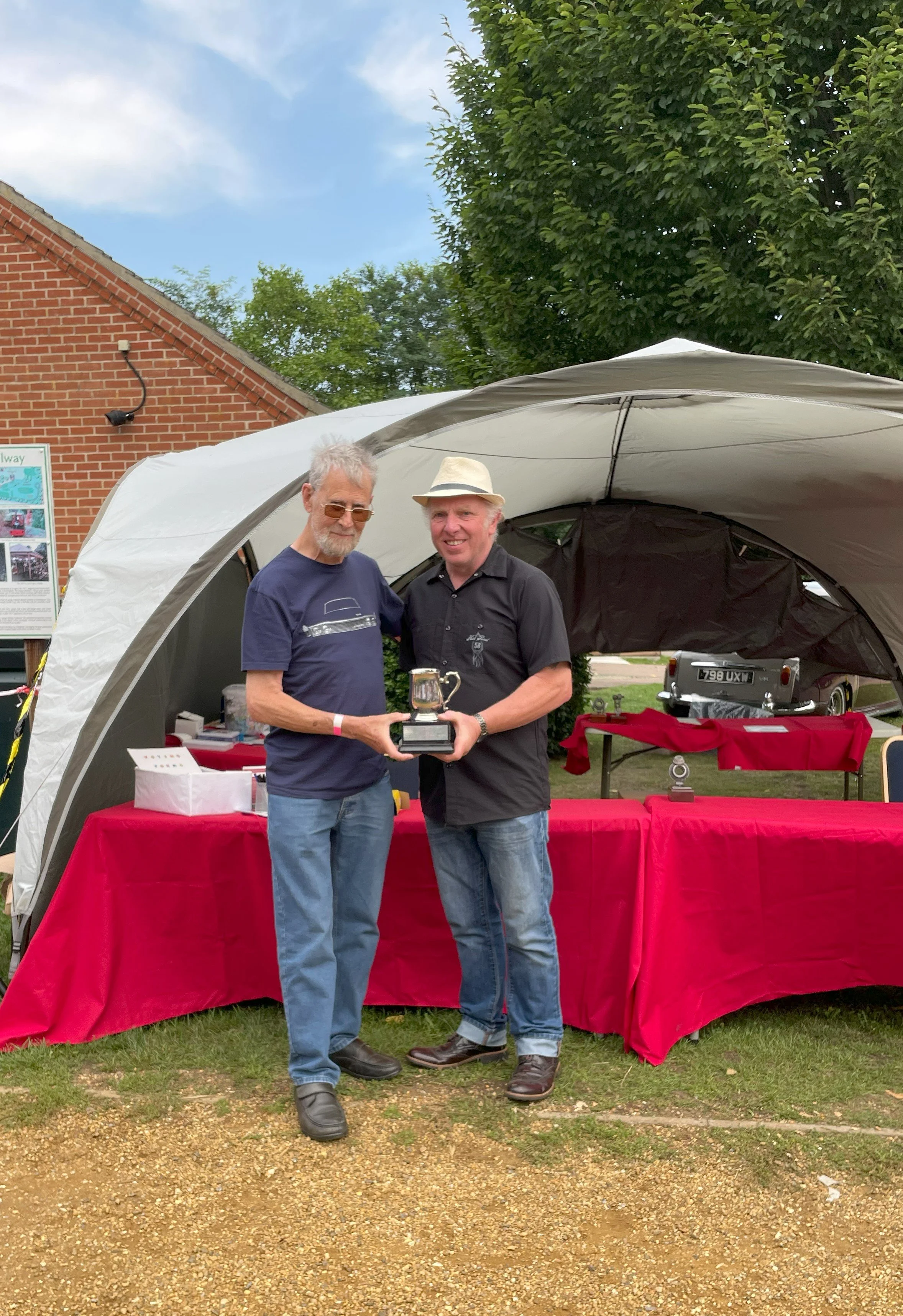 John Ringwood Memorial Trophy Winner - B. Threadgall