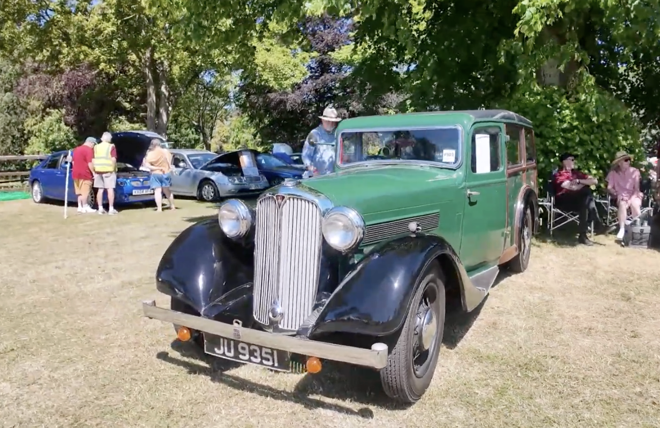 "Woody" Rover 10 estate