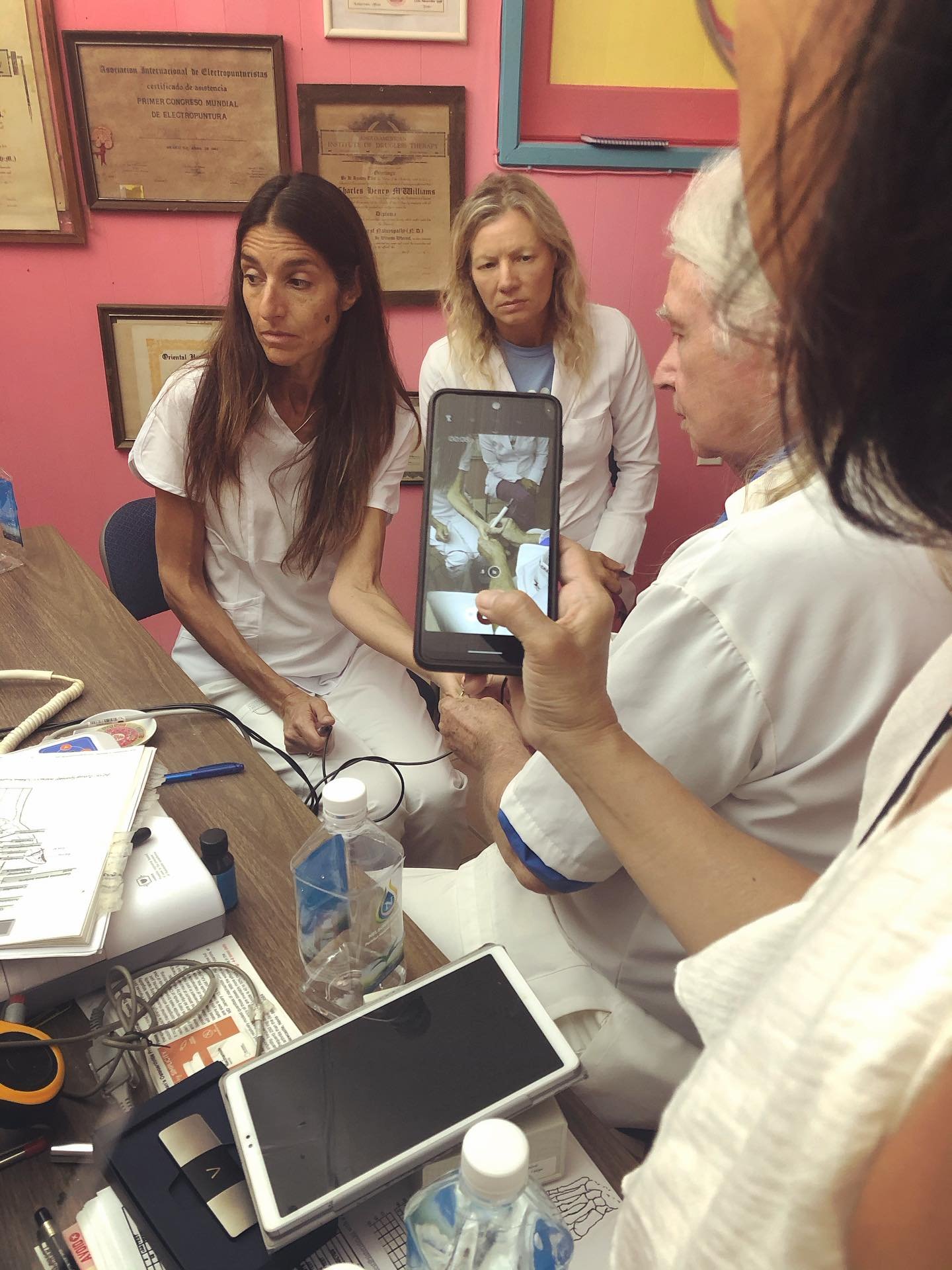 Learning the fine points of EDS/EAV with my sisters at @panamuniversity with the tireless genius crusader Prof. McWilliams on Nevis Island.