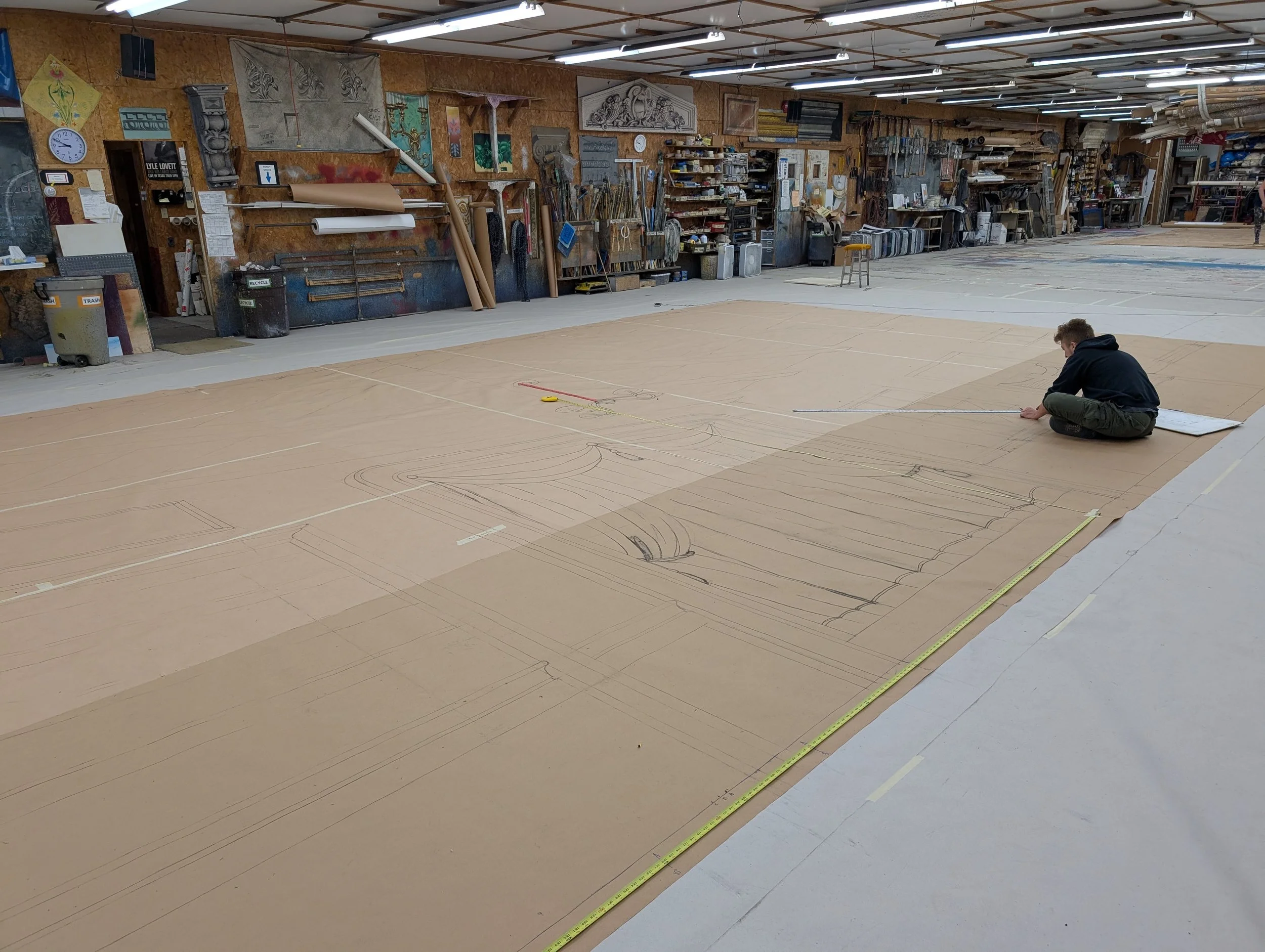 Hasting Pudding 177:Salooney Tunes Perspective Drawing On A 18'x36' Paper 