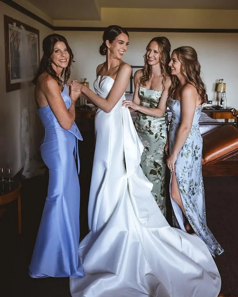Booked &amp; Busy and we&rsquo;re here for it. My favorite season of the year (aka wedding season) has been off to a fabulous start. 

Photography: @jilltiongcophoto 
Planning: @simplyelegantxo