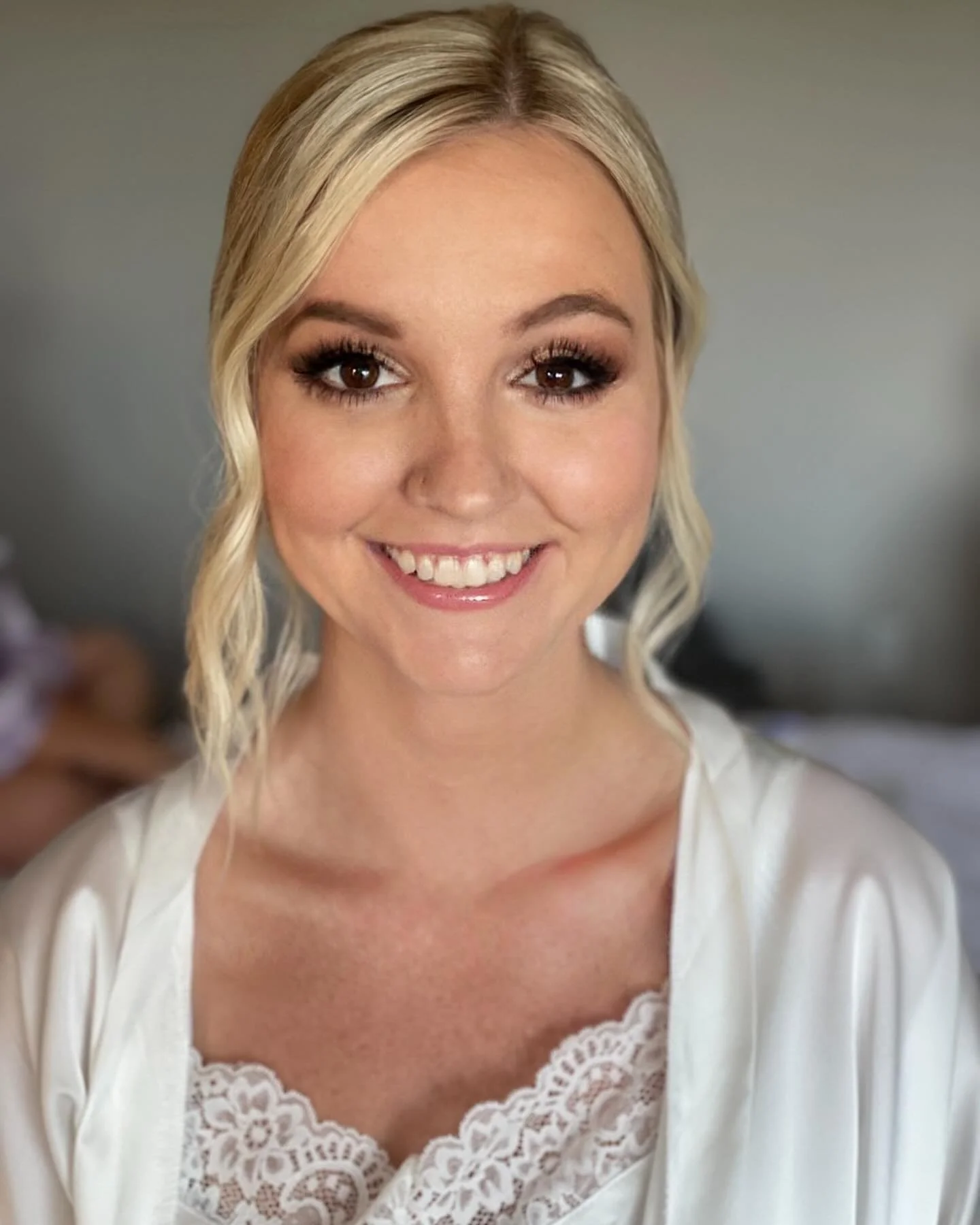 This weekend was extra special. I got the opportunity to glam up, Allie, as she married my cousin. Being a part of the wedding morning will always be such a great memory! 🥹