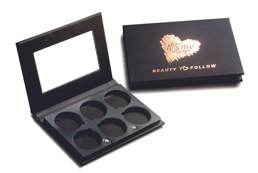 Its me Black Palette