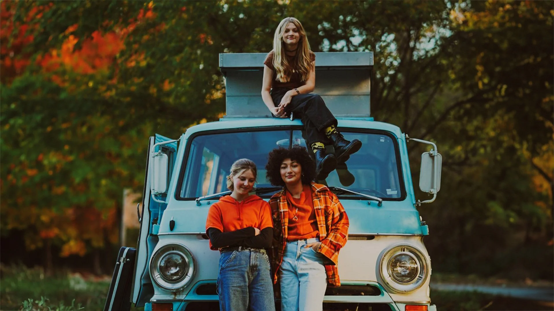 Support Added - THE THUNDER QUEENS will open for THE BEACHES