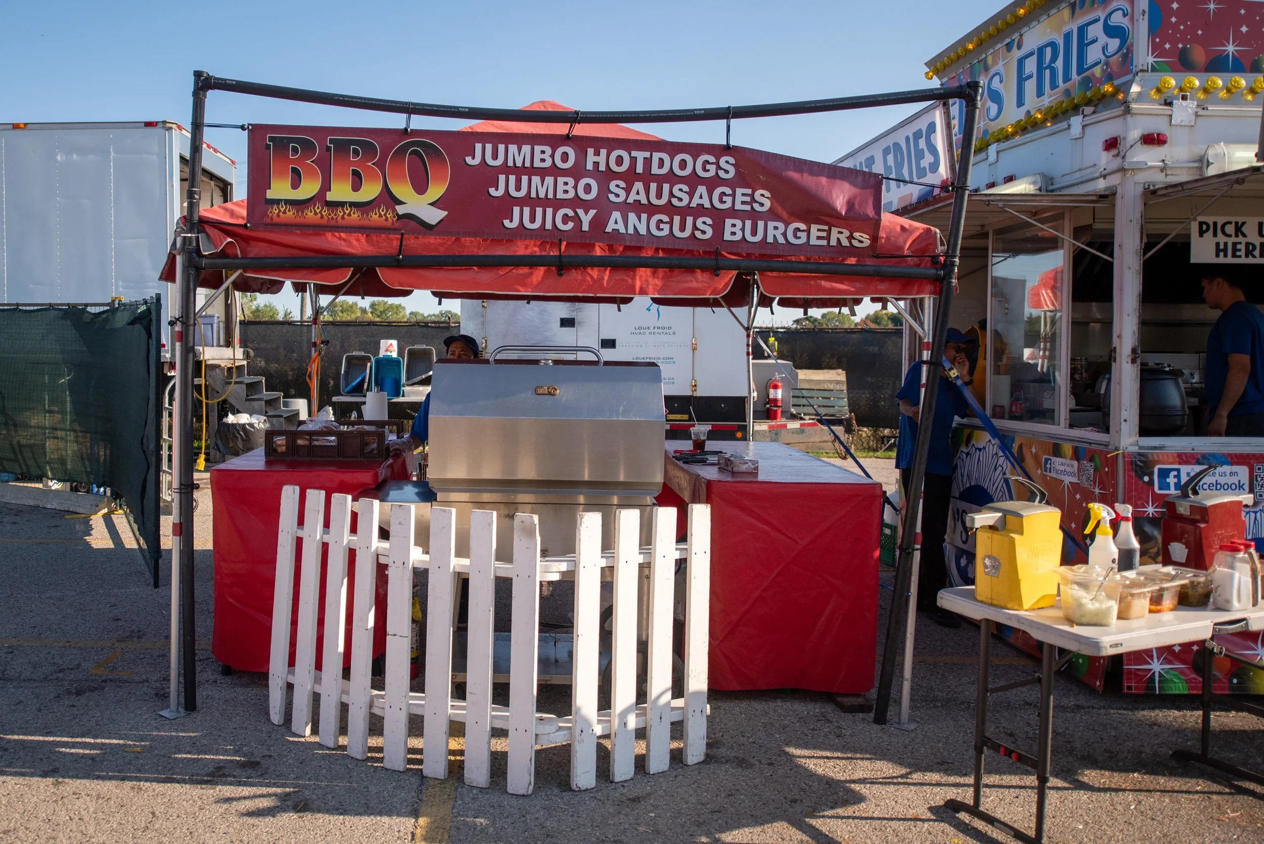 VAL'S BBQ