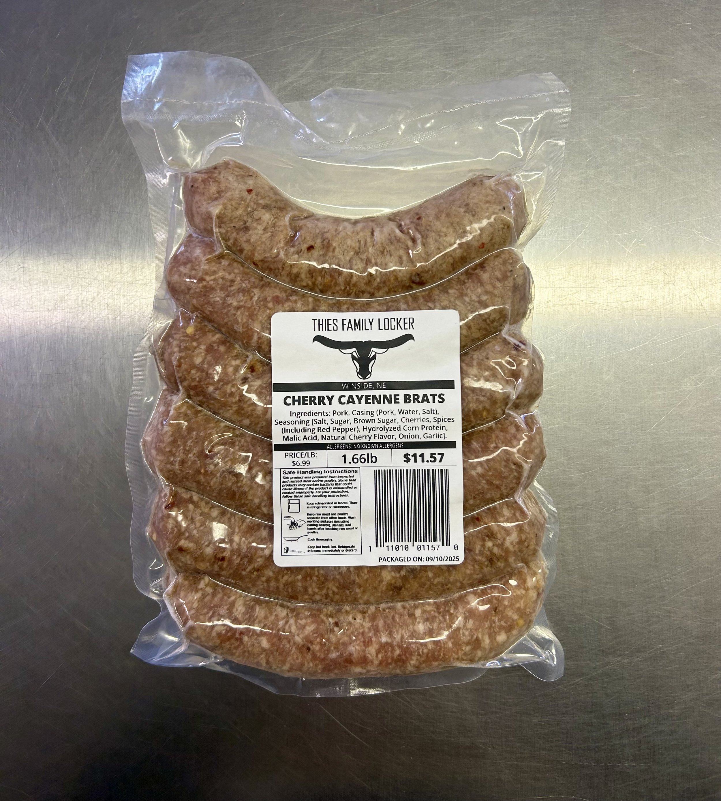 Cherry Cayenne Bratwursts