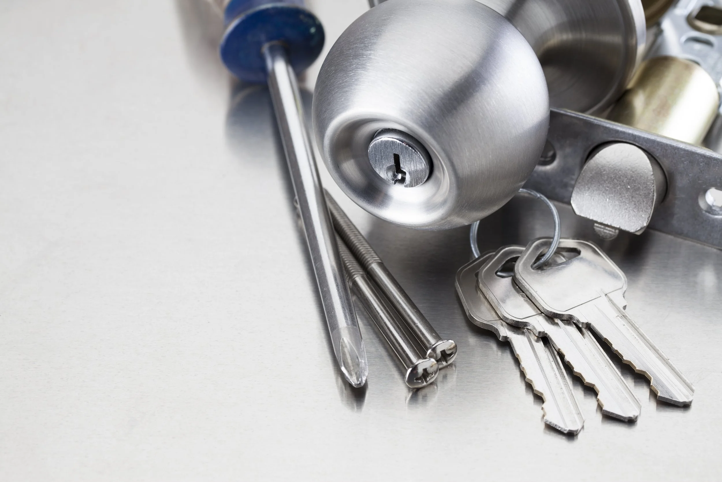 Keyset Showdown: How Kwikset KW1 and Schlage SC1 Shape Property Maintenance Decisions